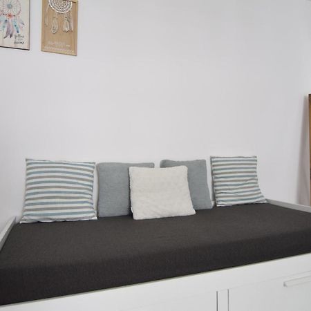 Cozy Apartment Balcescu Bukarest Eksteriør billede