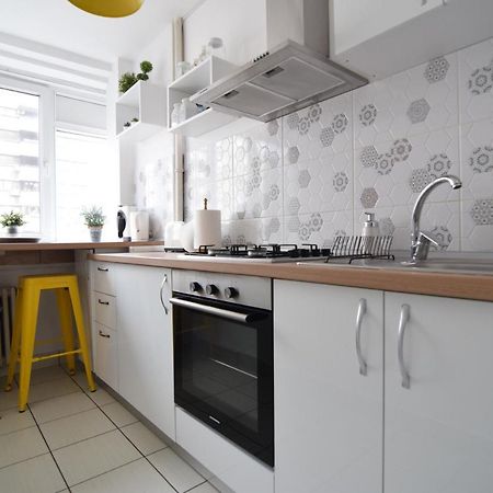 Cozy Apartment Balcescu Bukarest Eksteriør billede
