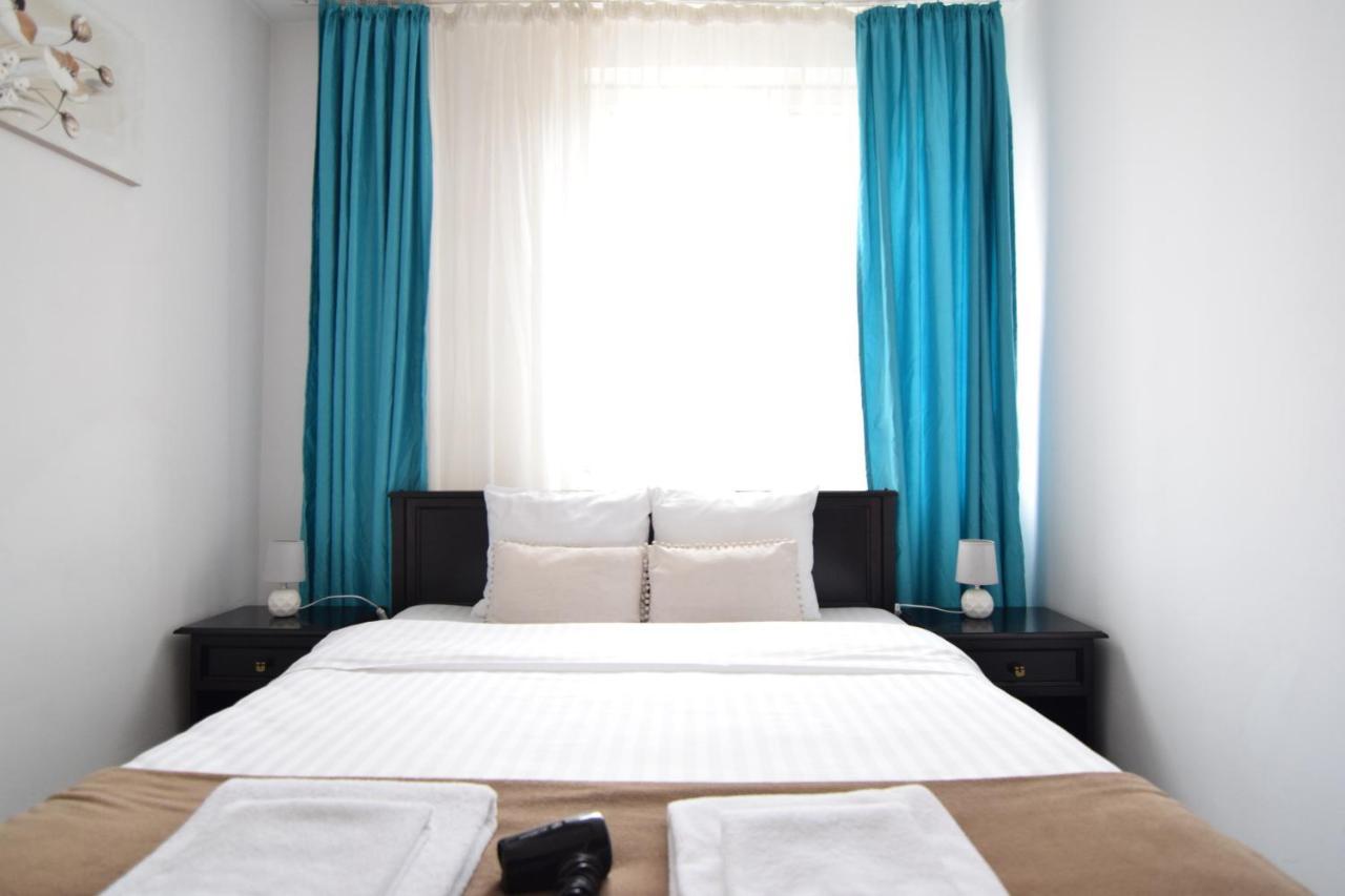 Cozy Apartment Balcescu Bukarest Eksteriør billede