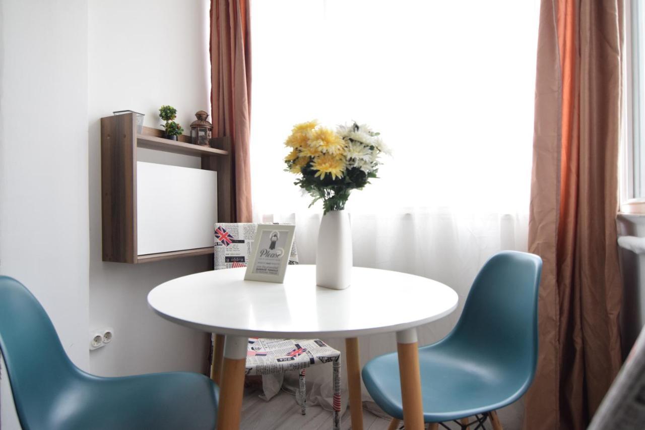 Cozy Apartment Balcescu Bukarest Eksteriør billede